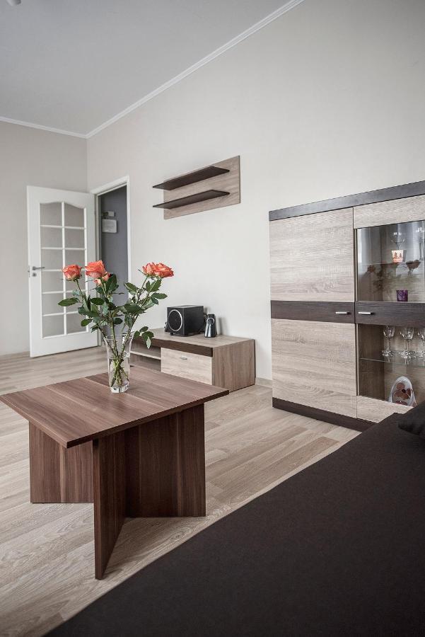 Apartamento Valeri Aprtment Kaunas Exterior foto